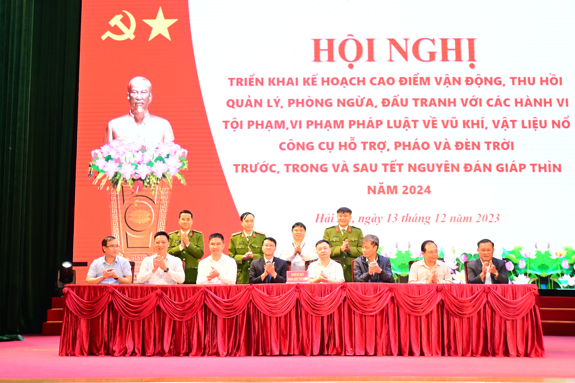 Quận Hải An triển khai cao điểm phòng ngừa, đấu tranh với tội phạm, vi phạm pháp luật về vũ khí, vật liệu nổ, công cụ hỗ trợ và pháo